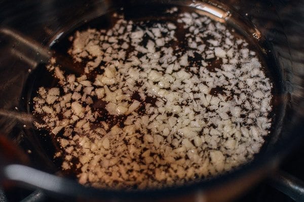 Steamed Scallops with Noodles, by thewoksoflife.com