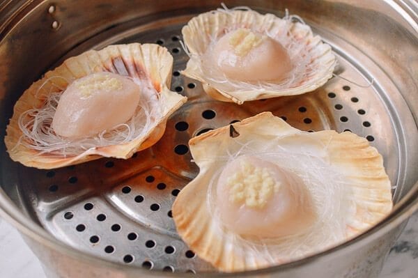 Steamed Scallops with Noodles, by thewoksoflife.com