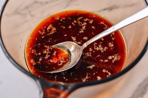 Steamed Scallops with Noodles, by thewoksoflife.com