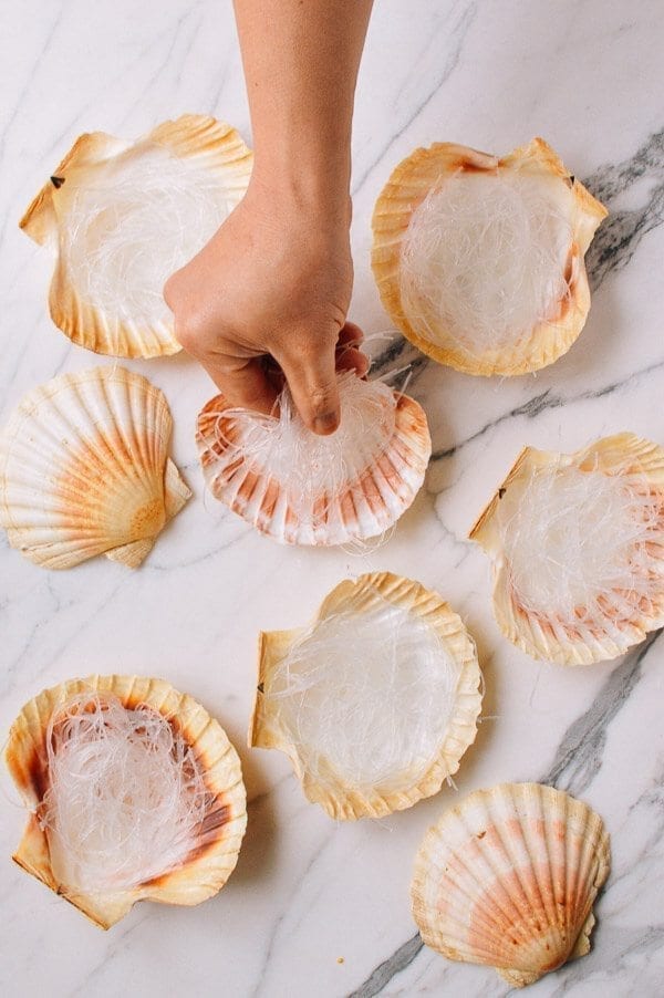 Steamed Scallops with Noodles, by thewoksoflife.com