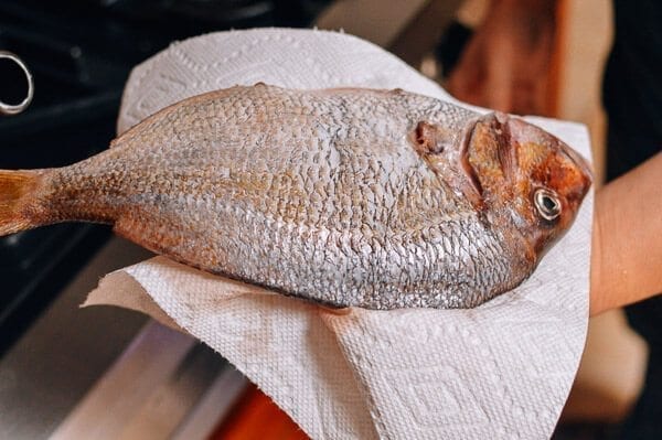 Pan Fried Fish - Chinese Whole Fish Recipe, by thewoksoflife.com