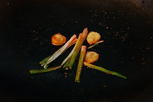 Shanghai Shrimp Stir-fry - You Bao Xia , by thewoksoflife.com