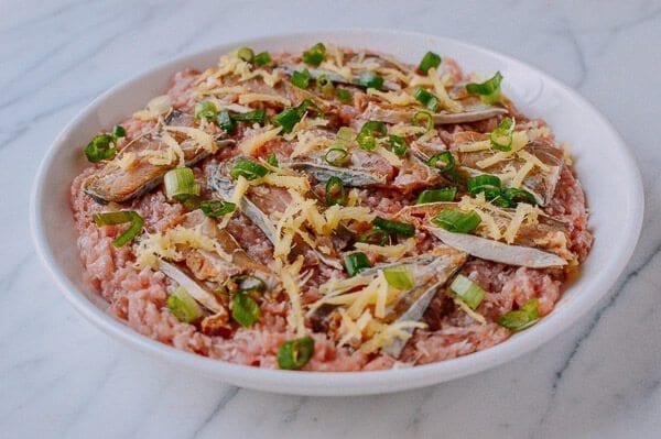 Steamed Pork Cake with Salted Fish, by thewoksoflife.com