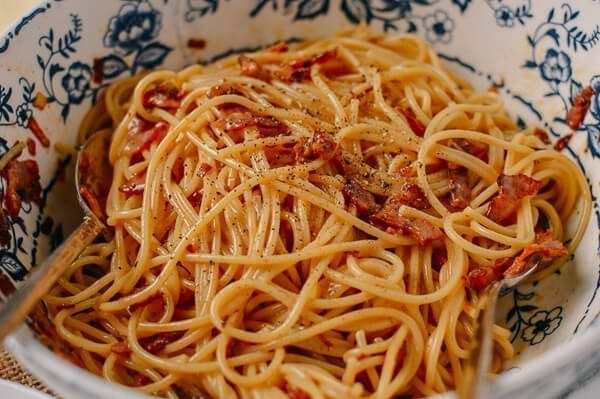 The Perfect Spaghetti Carbonara, by thewoksoflife.com