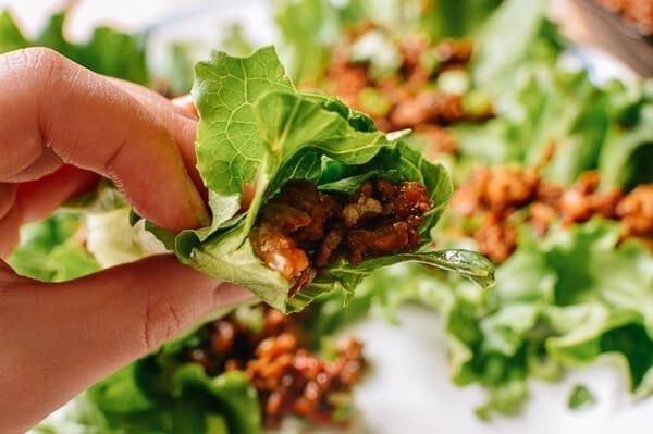 Chicken Lettuce Wraps, A Healthy Low Carb Favorite, by thewoksoflife.com