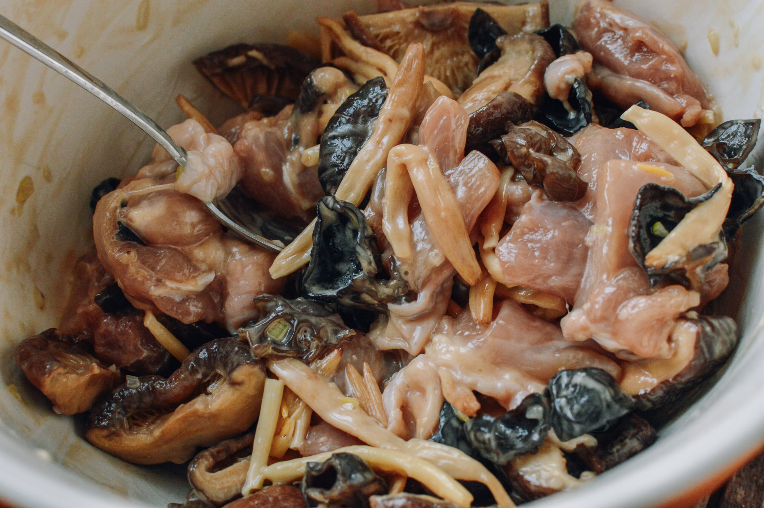 marinated chicken with shiitake mushrooms, lily flowers, and wood ear