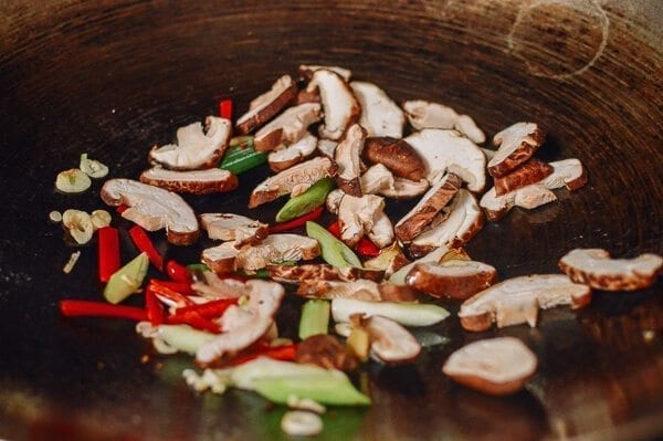 Vegetable Chow Fun, by thewoksoflife.com