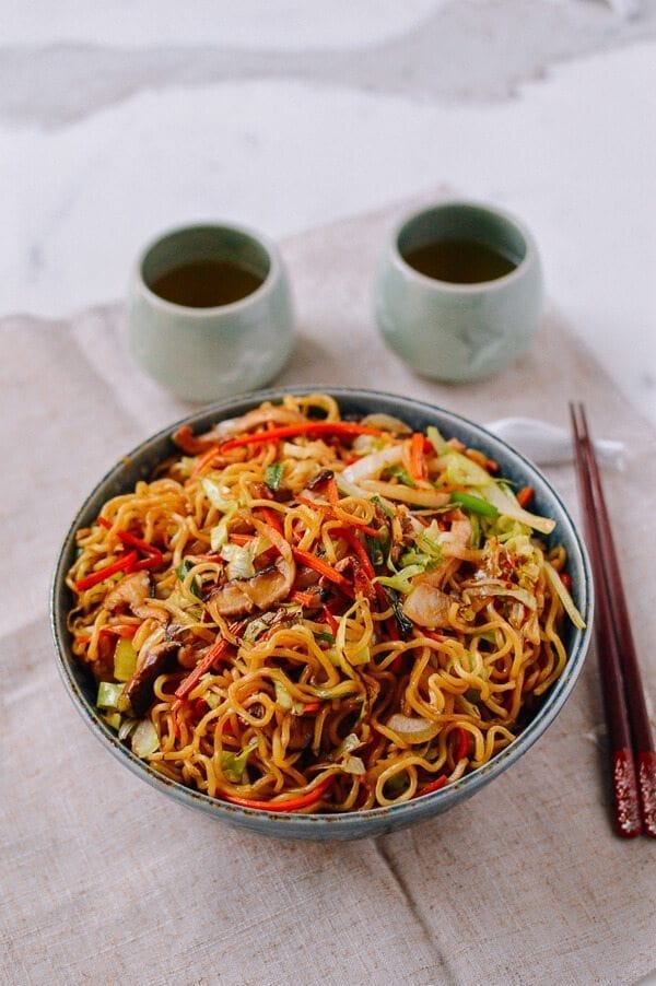Bowl of Chicken Yakisoba, by thewoksoflife.com