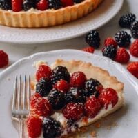 Fresh Berry Tart with Sweet Mascarpone Filling, by thewoksoflife.com