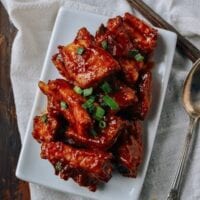 Peking Ribs, Jīng Dū Style, by thewoksoflife.com