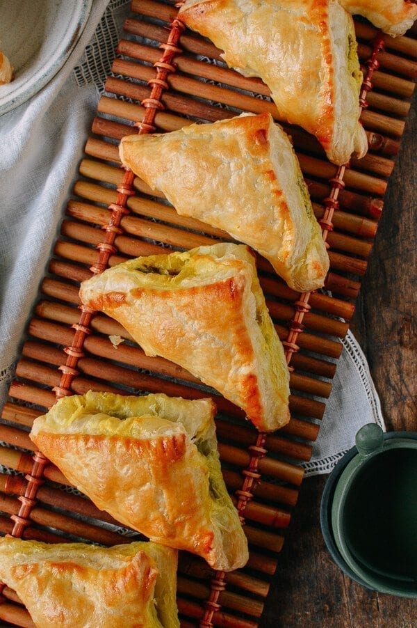 Beef Curry Pastry Puffs, by thewoksoflife.com