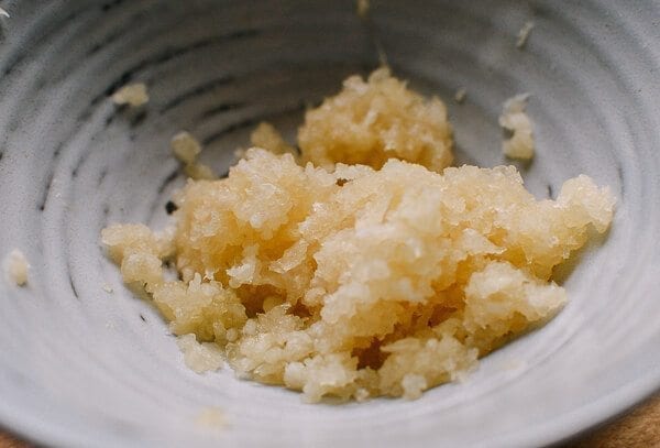 Grilled Skirt Steak with Chimichurri, by thewoksoflife.com