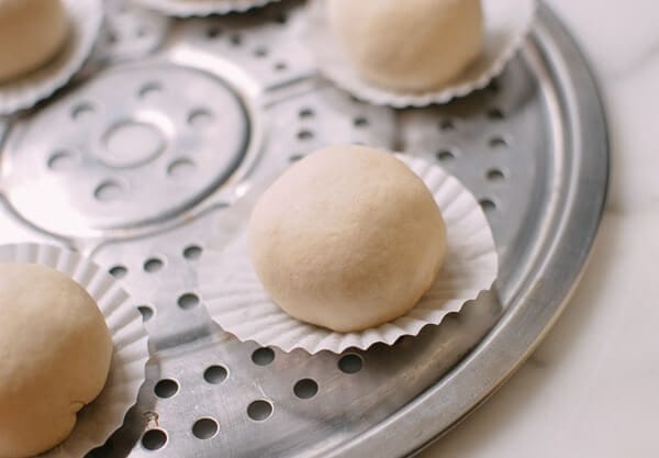Cantonese Steamed Custard Buns (Nai Wong Bao), by thewoksoflife.com
