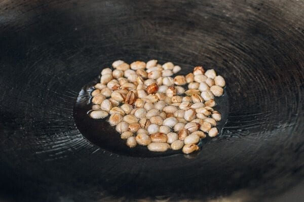 Shanghai Hot Sauce Noodles la jiang mian, by thewoksoflife.com