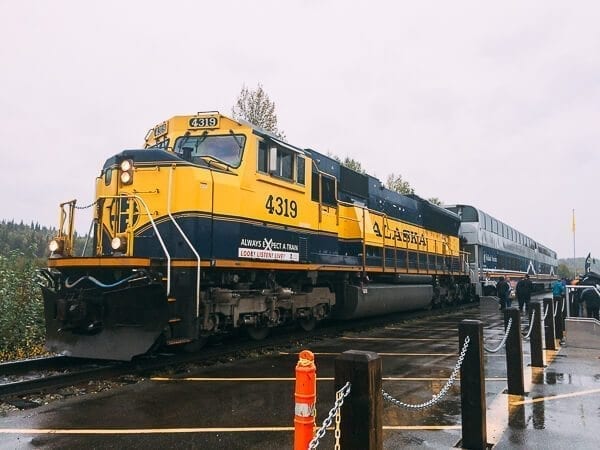 Talkeetna train