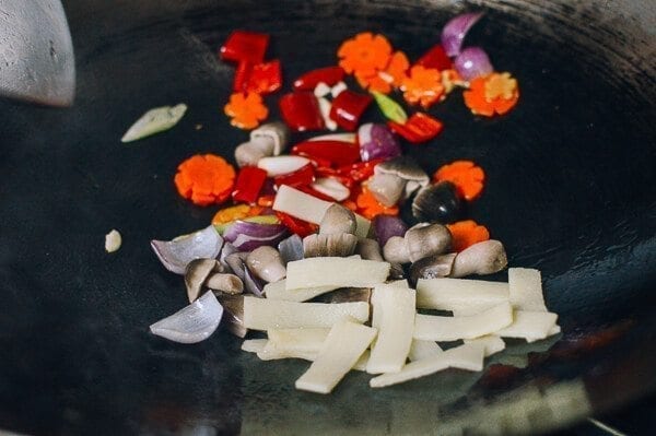 Chinese Seafood Bird’s Nest, by thewoksoflife.com