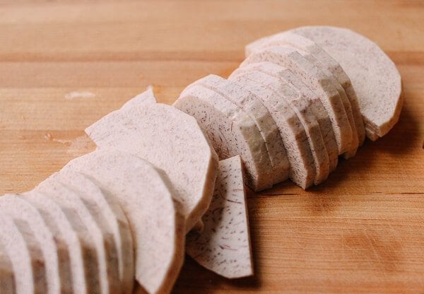 Steamed Pork with Rice Powder, by thewoksoflife.com