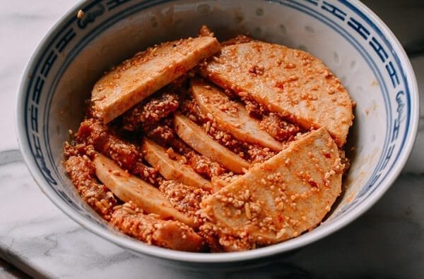 Steamed Pork with Rice Powder, by thewoksoflife.com