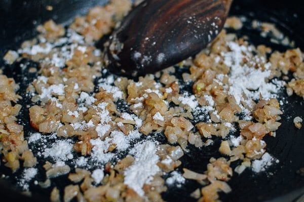 Hong Kong Curry Fish Balls, by thewoksoflife.com