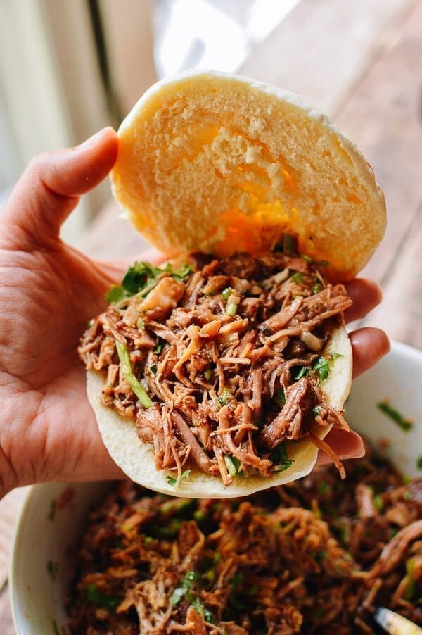 Chinese Hamburger, Rou Jia Mo 肉夹馍, by thewoksoflife.com