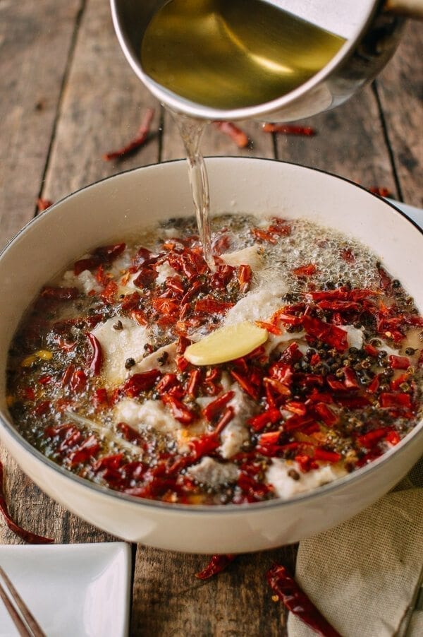 Pouring oil over shui zhu yu