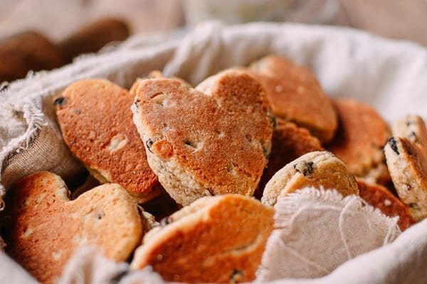 Traditional Welsh Cakes Recipe from Mary Berry, by thewoksoflife.com