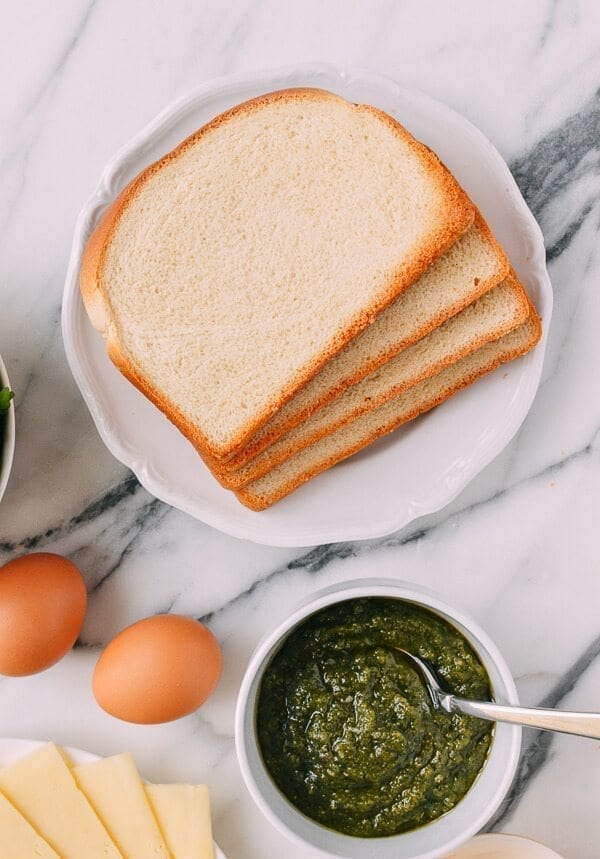Green Eggs & Ham Grilled Cheese, by thewoksoflife.com