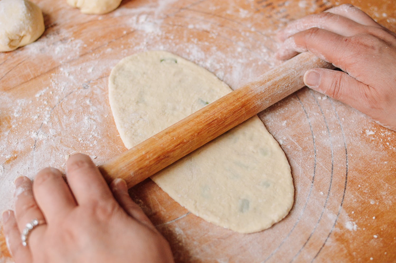 Shanghai Da Bing, 上海大饼, by thewoksoflife.com