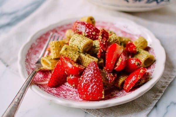 Basil Mint Pesto Pasta, by thewoksoflife.com