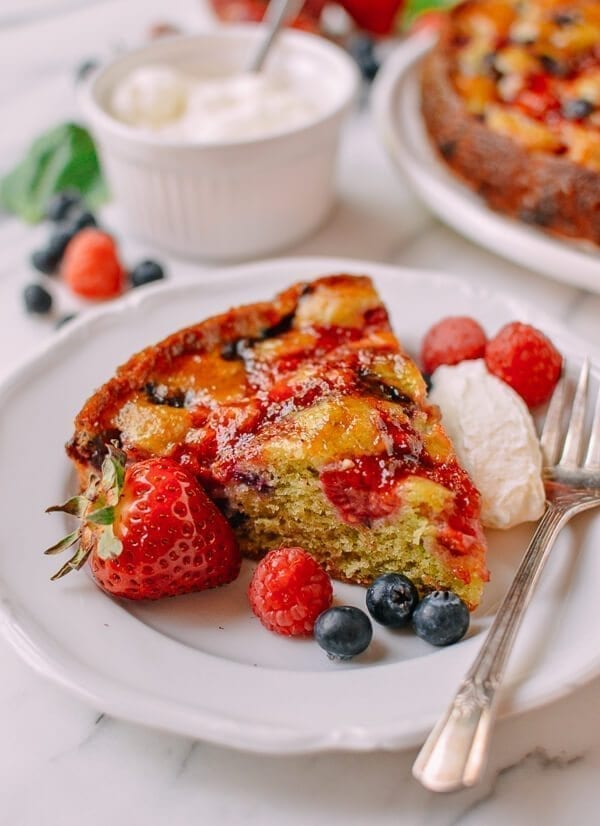 Basil Berry Cake, by thewoksoflife.com