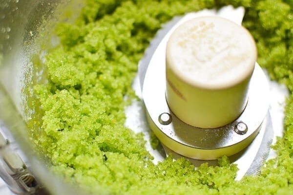 Basil Berry Cake, by thewoksoflife.com