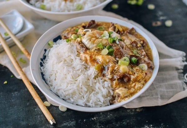 Beef and Egg Stir fry Rice Bowls, by thewoksoflife.com
