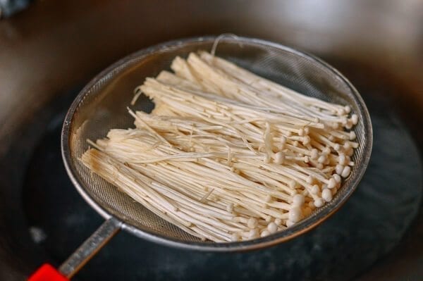 Enoki Mushrooms with Garlic & Scallion Sauce, by thewoksoflife.com