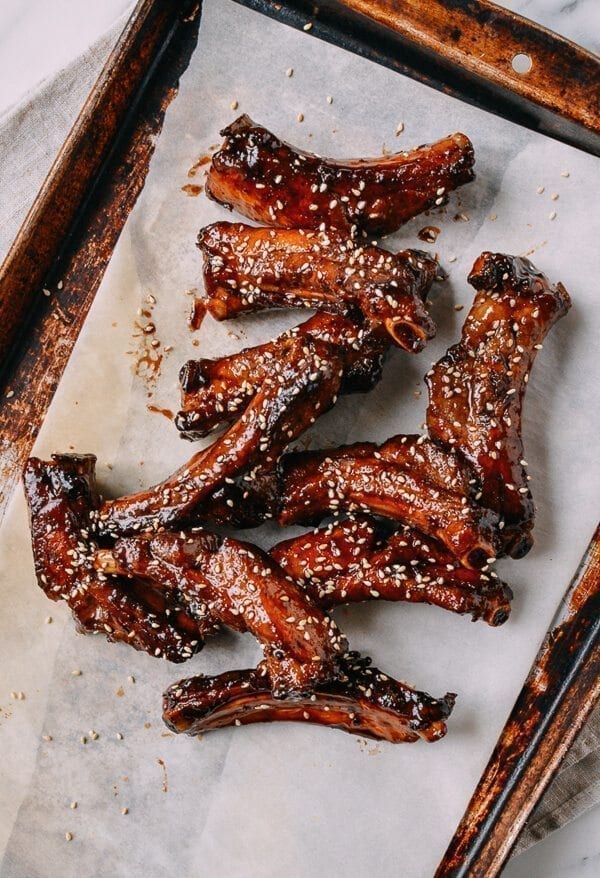Honey Glazed Ribs, by thewoksoflife.com