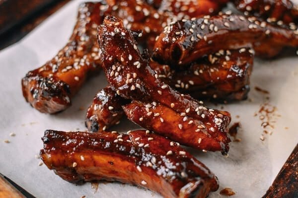 Honey Glazed Ribs, by thewoksoflife.com