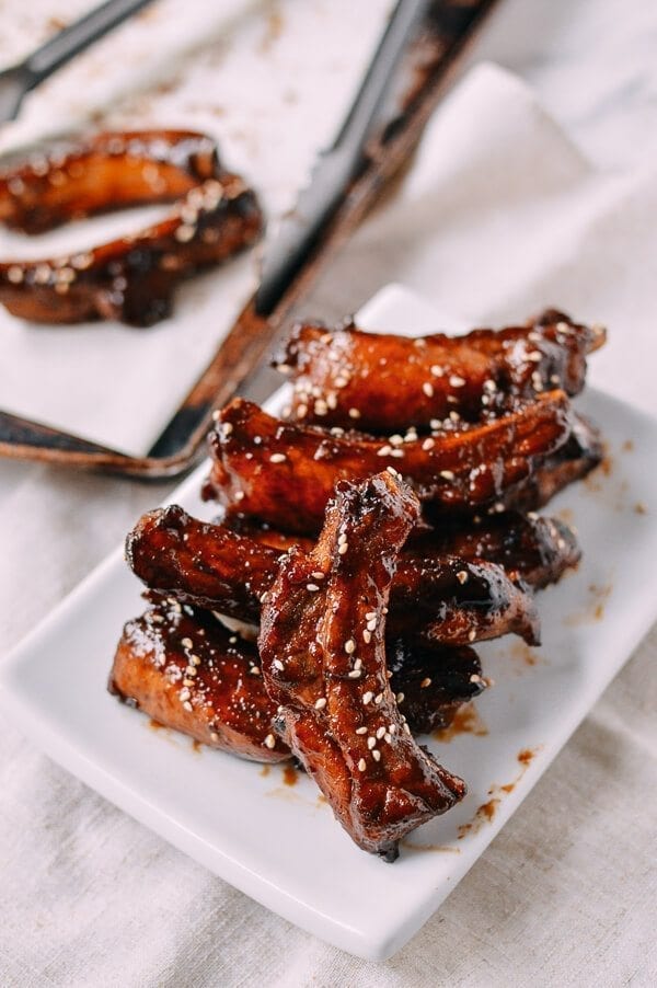 Honey Glazed Ribs, by thewoksoflife.com