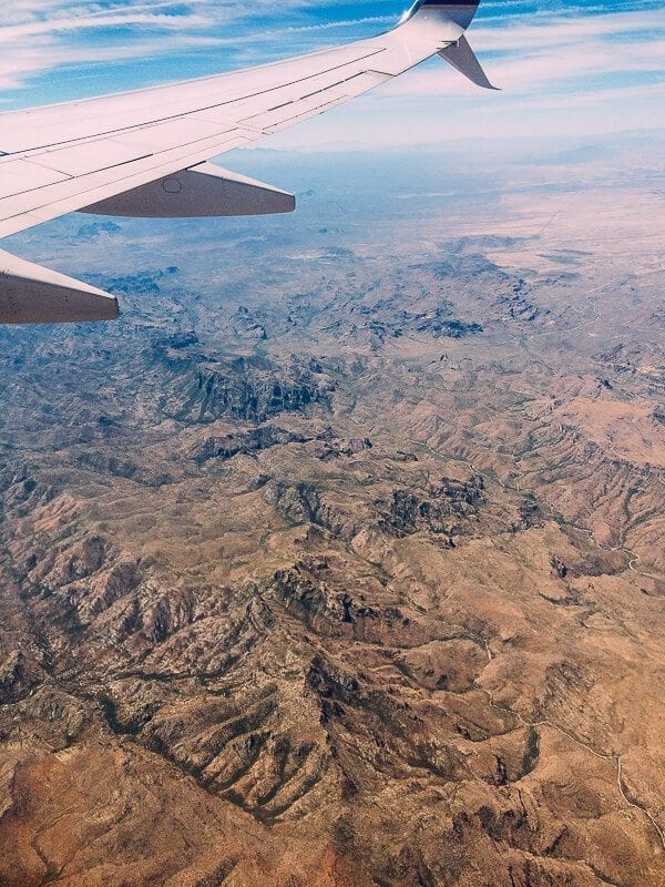 Flying over Arizona, by thewoksoflife.com