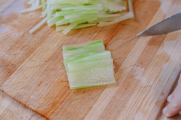 Stem Lettuce, by thewoksoflife.com