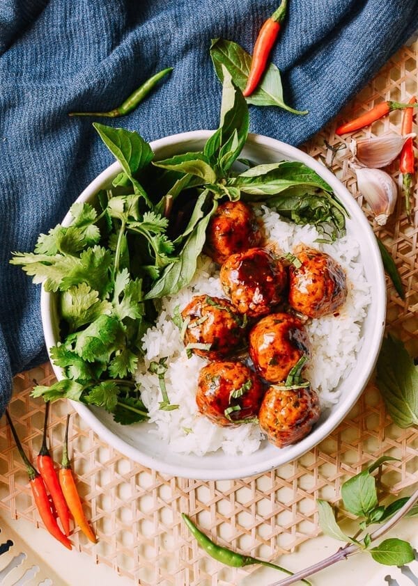 Spicy Asian Meatballs, by thewoksoflife.com