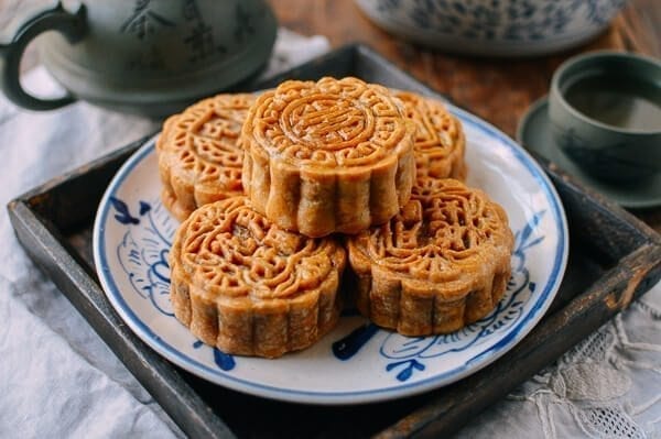 Ham & Nut Mooncake Recipe, by thewoksoflife.com