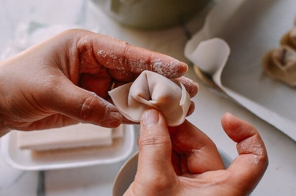Making Wonton, by thewoksoflife.com