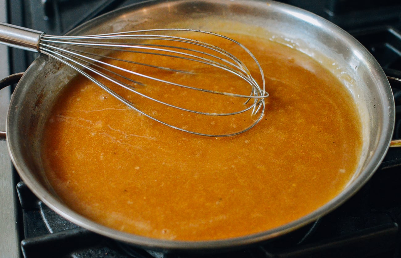 rich turkey gravy color