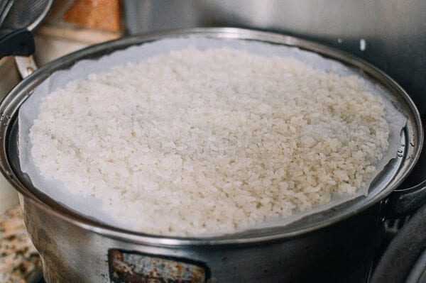 Sweet Fermented Rice (酒酿, Jiu Niang), by thewoksoflife.com