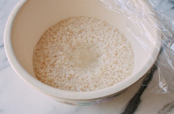 Sweet Fermented Rice (酒酿, Jiu Niang), by thewoksoflife.com