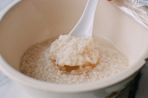 Sweet Fermented Rice (酒酿, Jiu Niang), by thewoksoflife.com