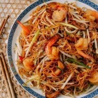 Hong Kong Style Shrimp Chow Mein Noodles, by thewoksoflife.com