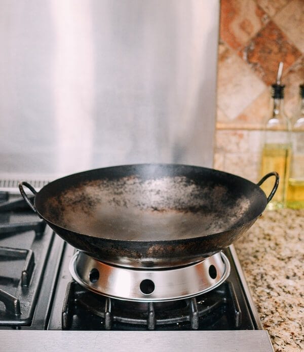 What is the best wok to buy? by thewoksoflife.com