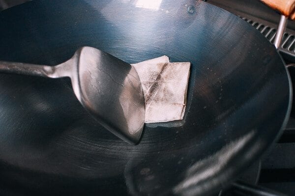 How to Season a Wok and Daily Wok Care by thewoksoflife.com