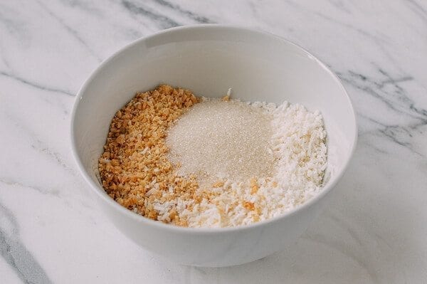 Coconut Peanut Mochi (糯米糍), by thewoksoflife.com