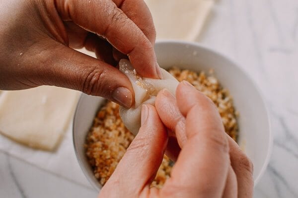 Coconut Peanut Mochi (糯米糍), by thewoksoflife.com